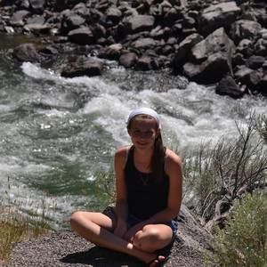 Meet your Posher, Catherine